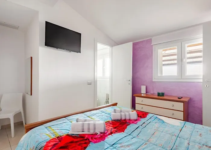 Modern House For Couples & Business Sassuolo